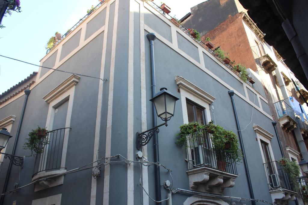 A Casa Di Ettore Катания Экстерьер фото